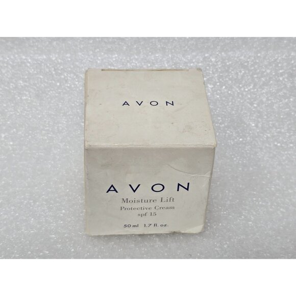 Vintage Avon Moisture Lift Protective Cream SPF 15 50ml 1.7 Fl Oz Skincare Boxed - Picture 1 of 1